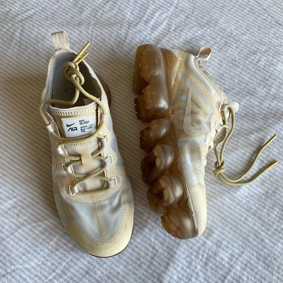 Nike Vapourmax 2019 size 7.5 - Picture 2 of 9